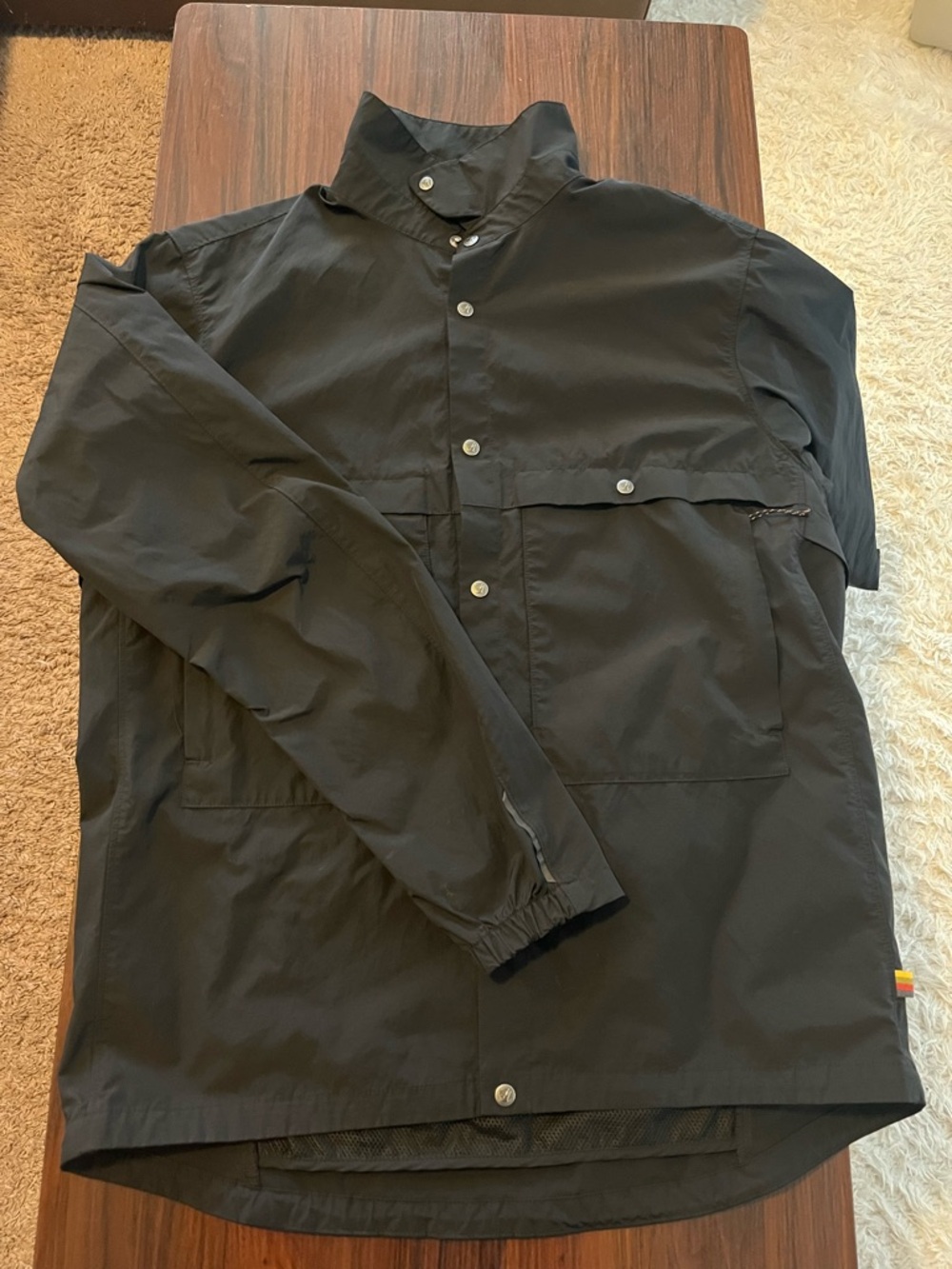 Men's Fjallraven Lightweight Button-Up Jacket (like new)